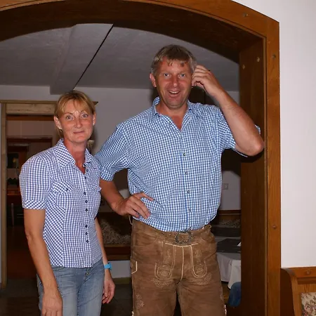 Oberhorner 3* سخلادميخ